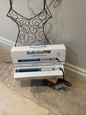 🆕 BaBylissPro Nano Titanium 1” Curling Wand